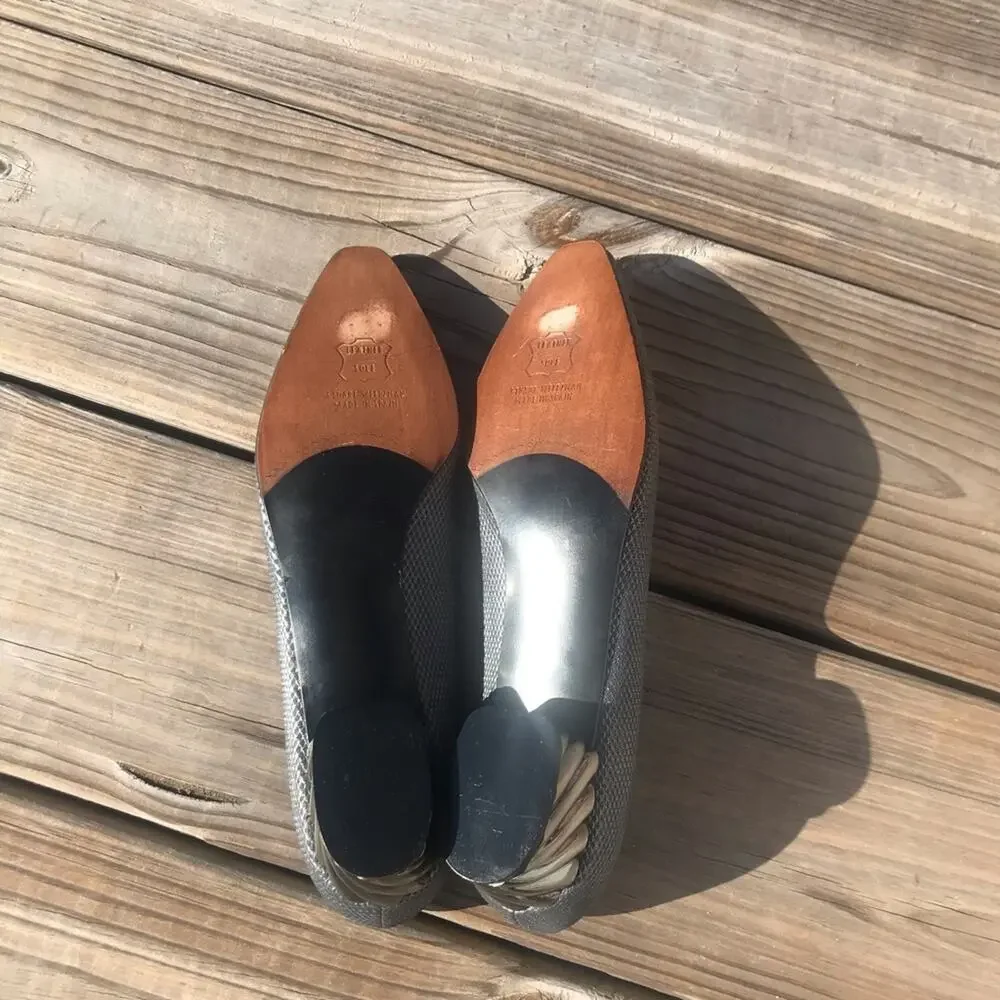 Stuart Weitzman pump with detailed chunky heel Women's 6.5